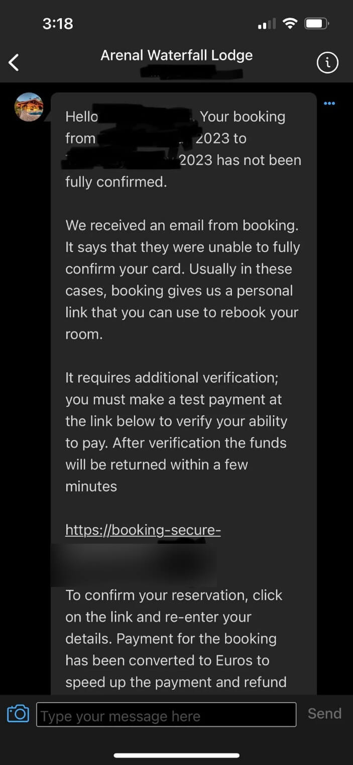 Figure 1. Scam attempt (Source: Reddit) Figure 1. Booking scam