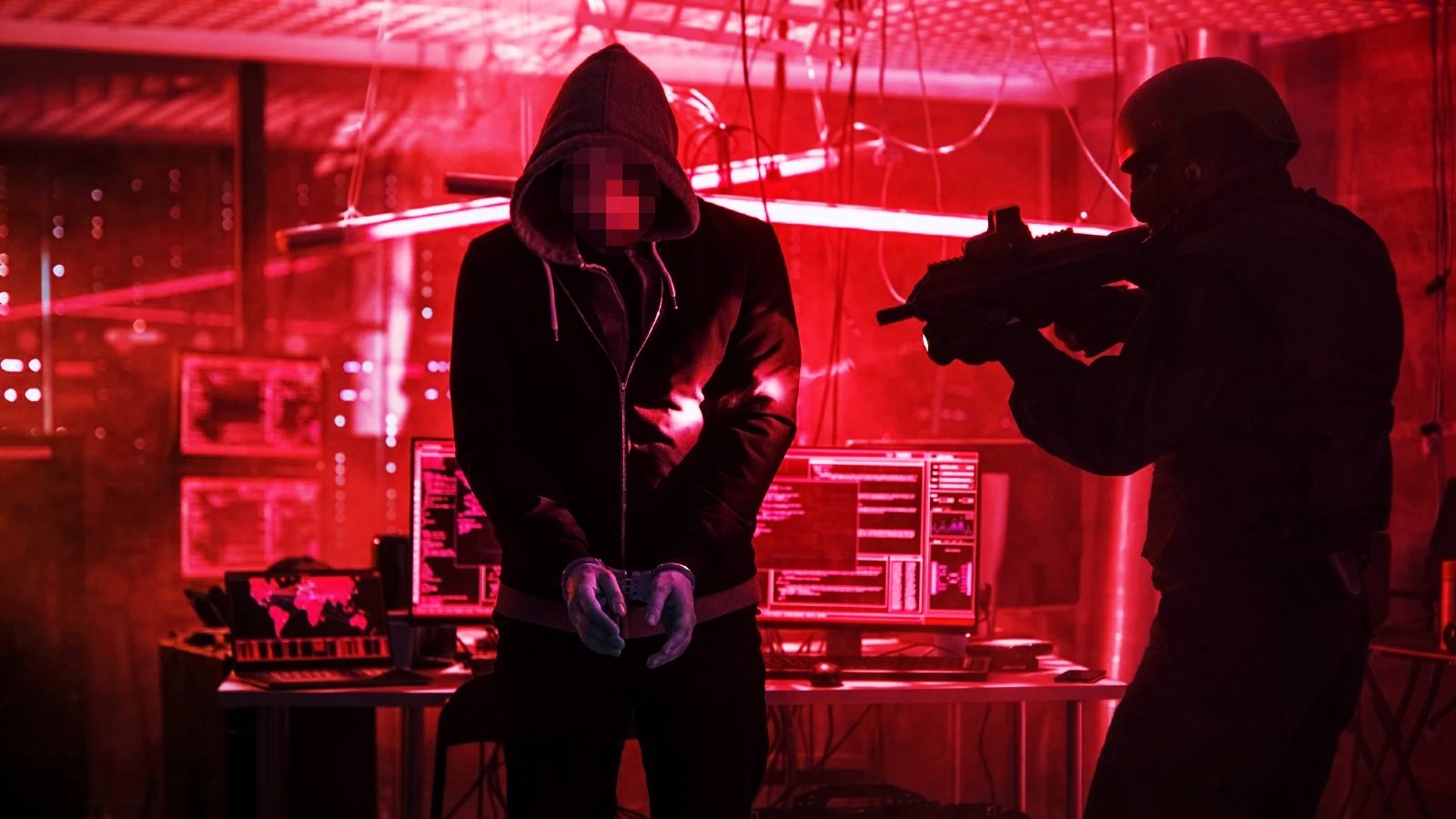 Spain arrests hackers who targeted politicians and journalists